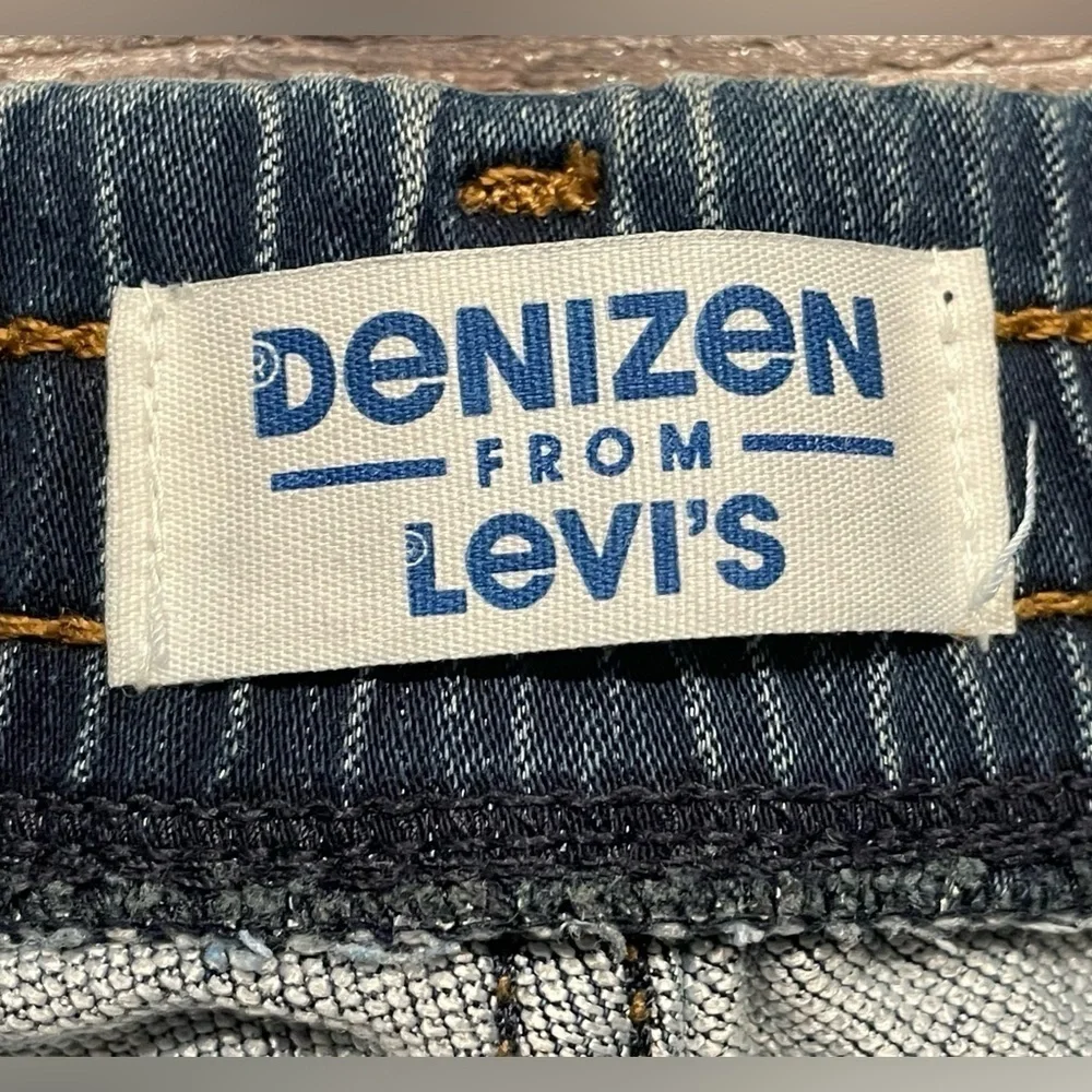 Denizen by Levi’s Girls Elastic Waist Blue Jeans Size 10 Regular